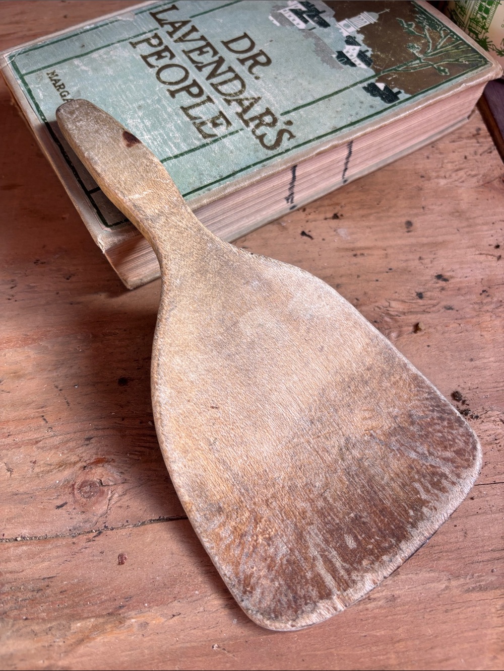 Vintage Wooden Butter Paddle in Natural Wood ✨